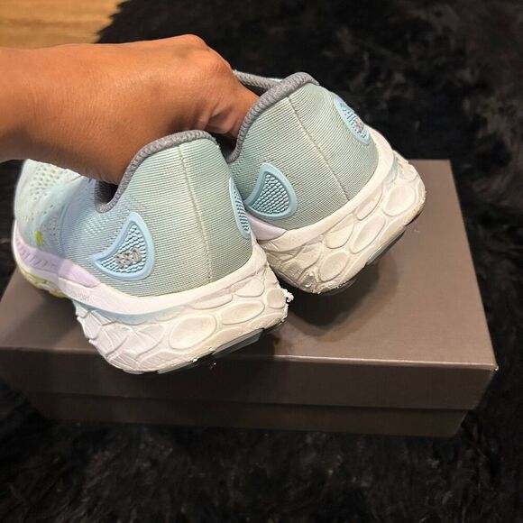 NEW BALANCE athletic training running lace up shoes sneakers women's 8 - Picture 4 of 8